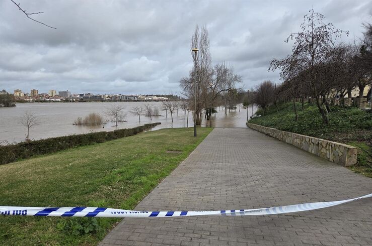 Gragera advierte de una subida del nivel del agua en el Guadiana por los desembalses