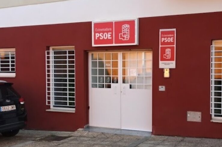 PSOE de Badajoz celebrará primarias con las candidaturas de Silvia González y Concha Baños