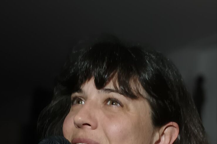 Un recital poético-musical de Charlotte Lecharlier inaugura ciclo 'Bajo el magnolio'