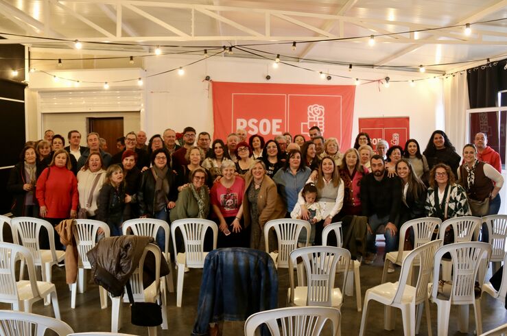 Vega se compromete a recuperar Ley de Memoria Democrática cuando el PSOE vuelva a gobernar