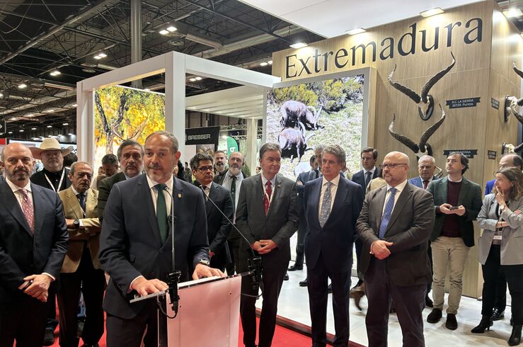 La Junta de Extremadura y Fedexcaza entregan los II Premios Extremeños de la Caza