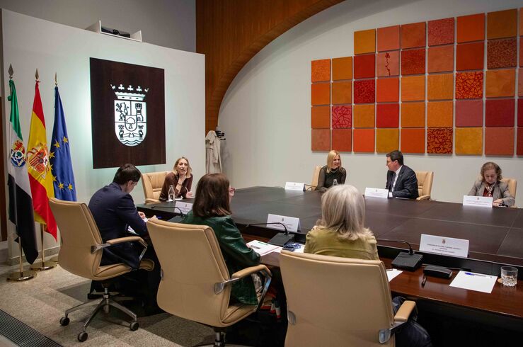 Junta pide al Gobierno estar 