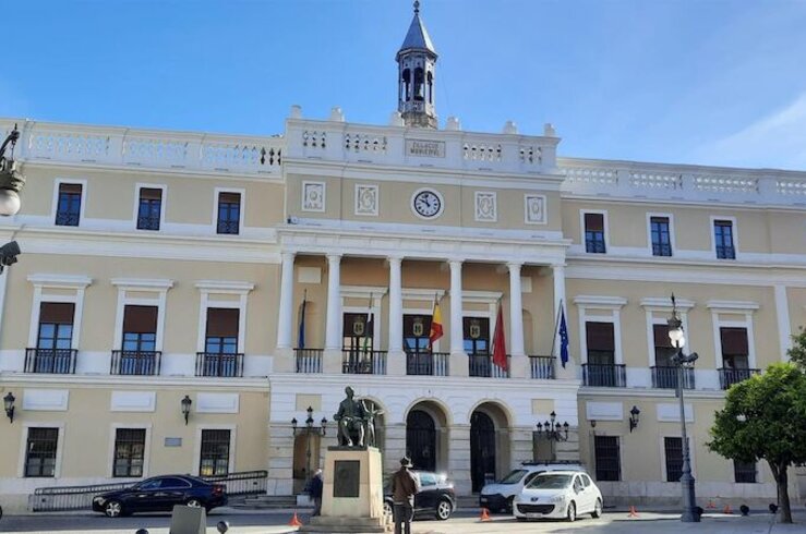 USO lleva al Ayuntamiento Badajoz a mediación para recuperar 100% de pagas extraordinarias