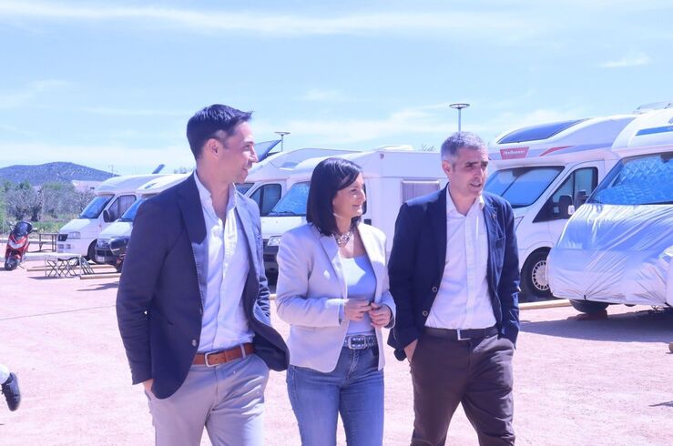 Inaugurado el nuevo párking de autocaravanas de Valverde de Leganés