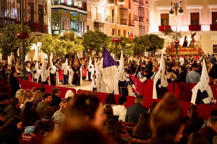 La App que permite seguir la procesiones de Badajoz registra más de 10.500 accesos