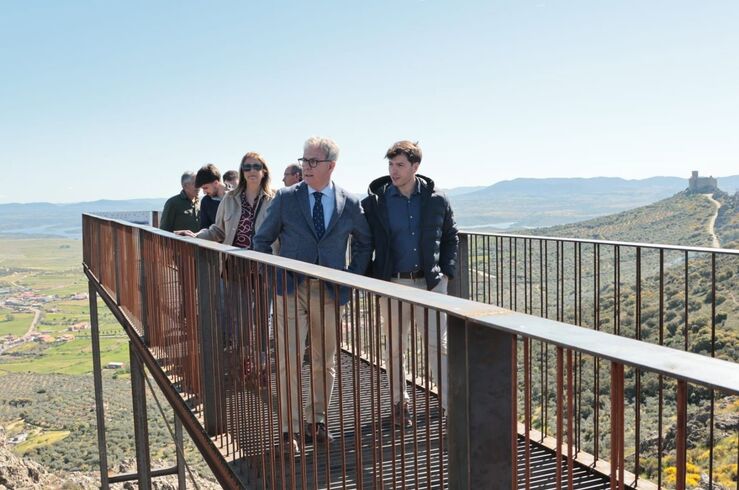 Puebla de Alcocer cuenta con nuevo mirador poniendo en valor recursos naturales y paisaje
