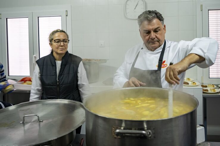 Catering Vía de la Plata vuelve a sacar su lado más solidario con Rotary Social Kitchen