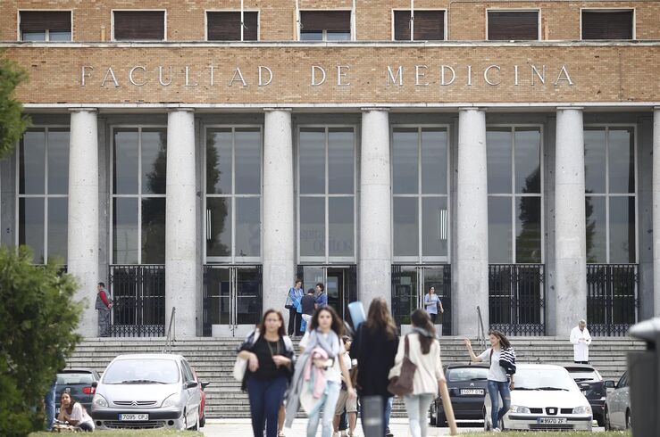 CSIF advierte de falta de profesores universitarios en CC de la Salud por la precariedad 