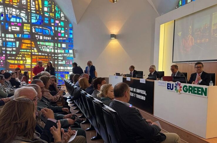 La Facultad de Empresa, Finanzas y Turismo de la UEx celebra el Día de San Vicente Ferrer 