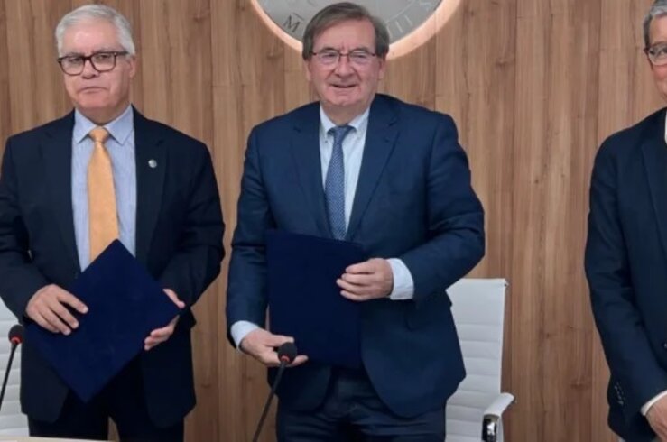 La Universidad de Extremadura y el Gobierno crean la Cátedra de Memoria Democrática