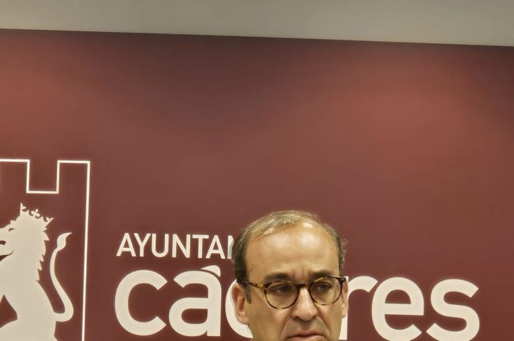 Mateos anuncia recurso alzada contra orden ministerial de retirada de Cruz de los Caídos