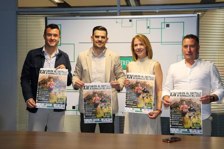 La XIV Subida al Castillo de Burguillos del Cerro se celebrará el próximo 9 de mayo 