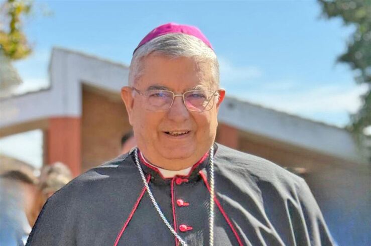 El arzobispo de Mérida-Badajoz recibe el alta hospitalaria tras una evolución positiva