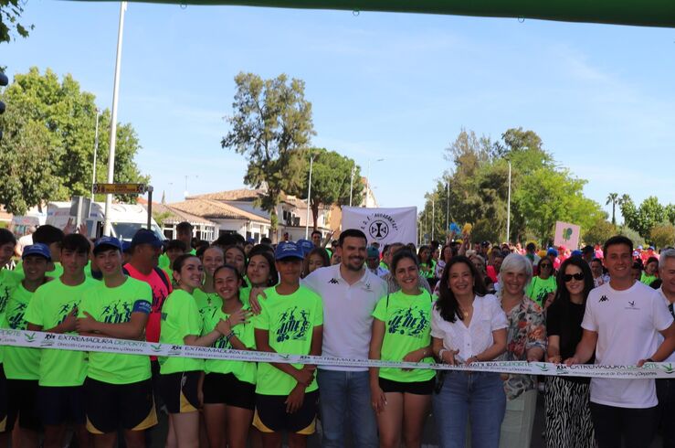 Más de 600 personas participan en el Cross de la Amistad que clausura Jedes en Don Benito
