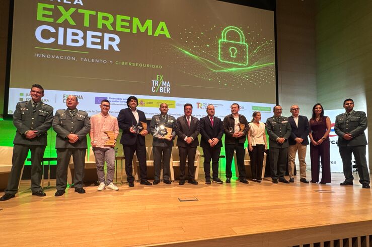 Santamaría destaca el talento y la capacidad de Extremadura para liderar la ciberseguridad