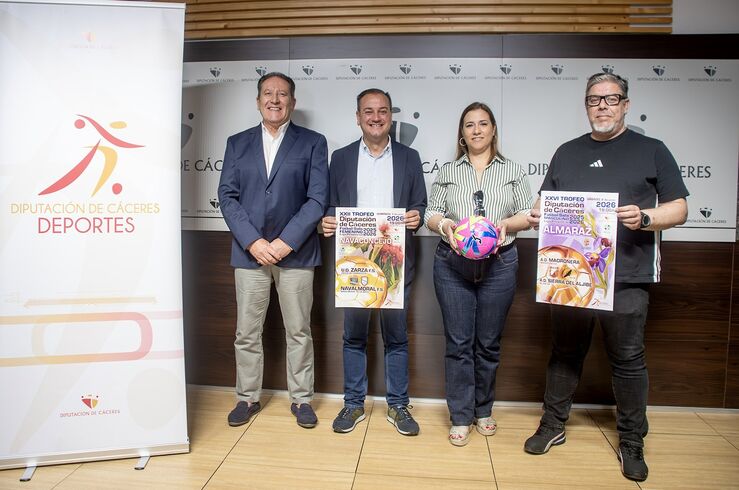 Finales de los Trofeos de Fútbol Sala de la Diputación de Cáceres en Almaraz y Navaconcejo