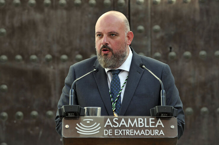 Manuel Naharro asistirá a Conferencia de Presidentes Parlamentos Autonómicos en el Senado