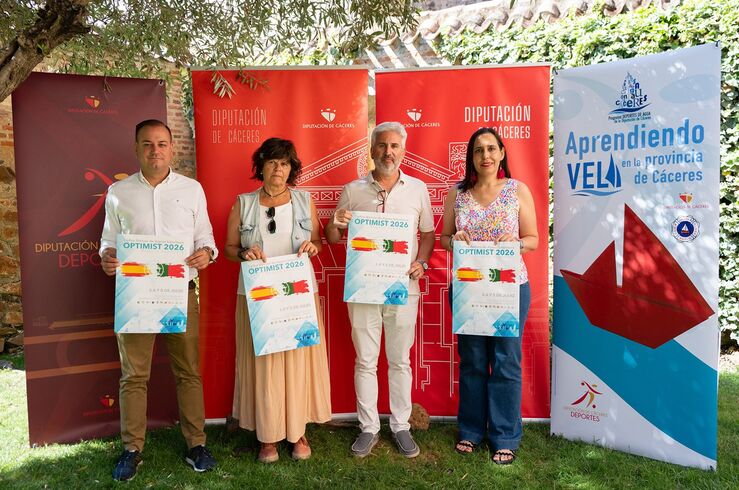 Trofeo Ibérico de Aguas Interiores Optimist en el embalse de Borbollón