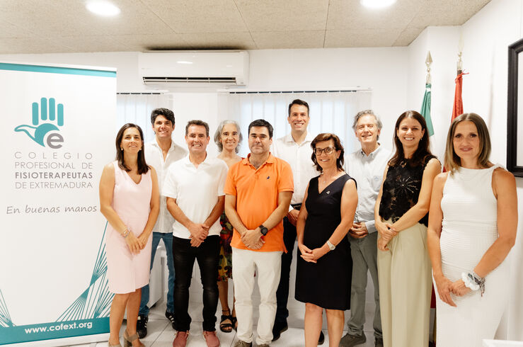 Nueva Junta de Gobierno del Colegio Profesional Fisioterapeutas Extremadura toma posesión