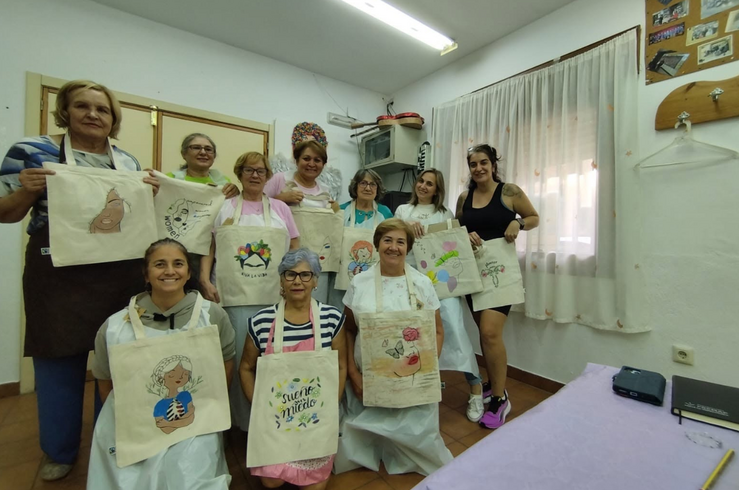 Diputación Cáceres otorga 200.000€ a 32 proyectos para impulsar igualdad en la provincia