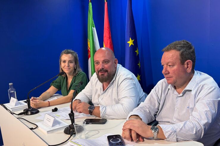 El PP de la provincia de Badajoz completa su organigrama directivo