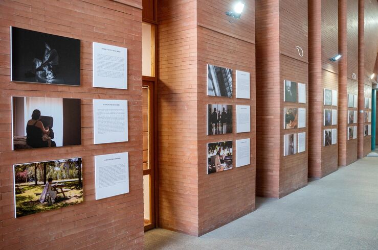 CC Alcazaba acoge una muestra del taller Fotovoz del Centro de Rehabilitación de Grupo 5