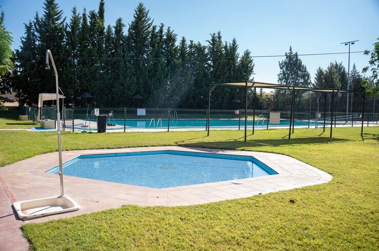 Piscina de Diocles de Mérida abre tras concluir obras y se mantendrá hasta 13 septiembre