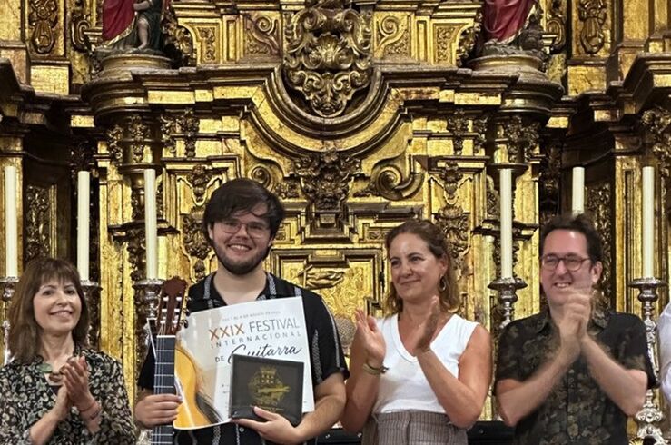 Gonzalo Peñalosa gana el XXIX Festival Internacional de Guitarra 'Ciudad de Coria' 