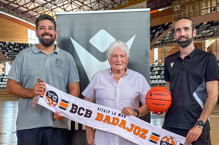 Firma italiana Macron será sponsor técnico del equipo pacense para temporada 26/27