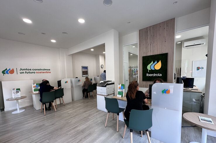 Iberdrola refuerza su atención presencial en Extremadura con 26 oficinas