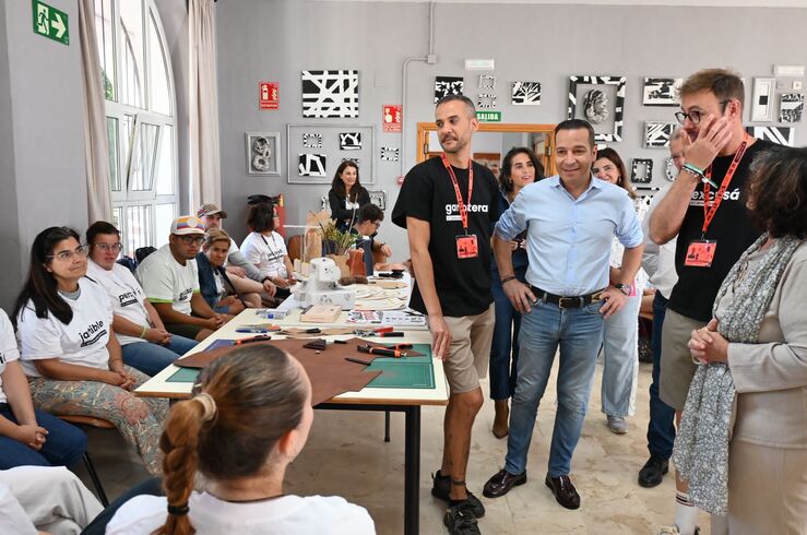 Casi 700 jóvenes de toda España participan en las actividades de verano del IJEX 2026