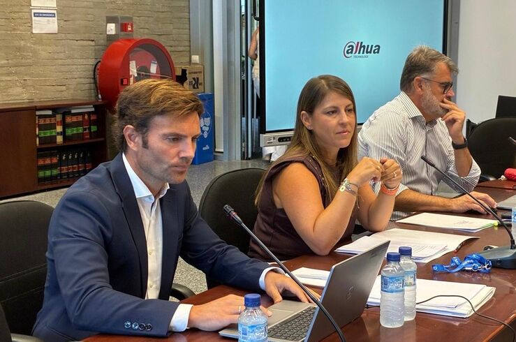 El 7 septiembre, Educación y sindicatos continuarán negociando mejoras para los docentes