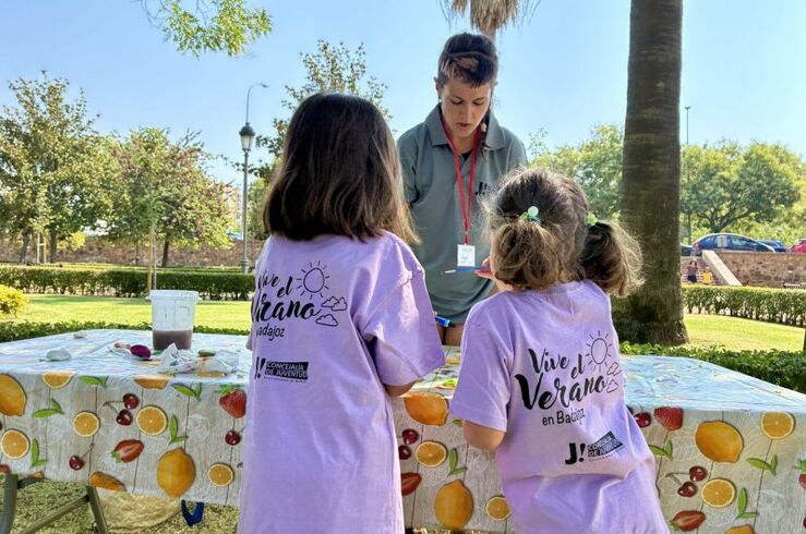 El programa 'Vive el Verano' del Ayuntamiento de Badajoz supera los 8.200 participantes 