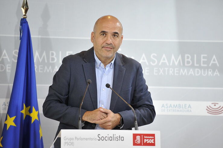El PSOE acusa a Guardiola de convertir la EX-A1 en una promesa electoral incumplida 