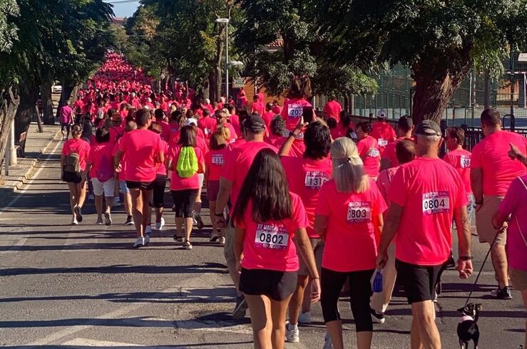 AECC moviliza a 20.000 personas en Marchas Rosas que impulsa en 110 localidades cacereñas