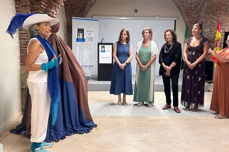 Proyecto Extremadura inaugura muestra ‘Saberes de hacer y la memoria’ en Museo de Cáceres