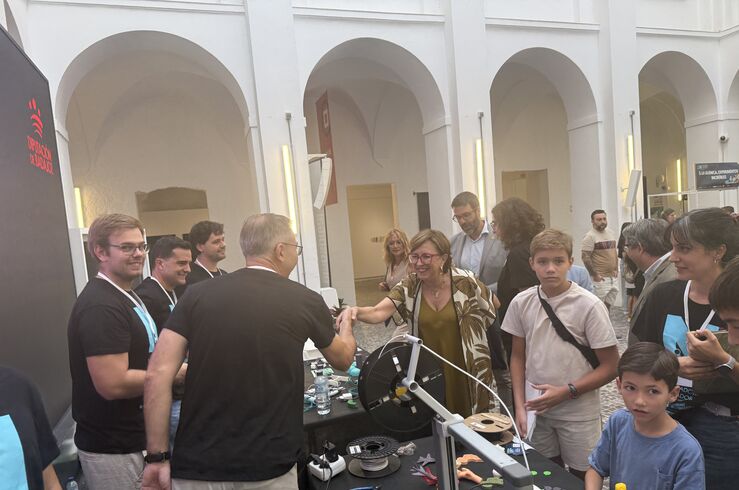 Morán valora acercamiento de la ciencia a sociedad en Noche Europea de los Investigadores