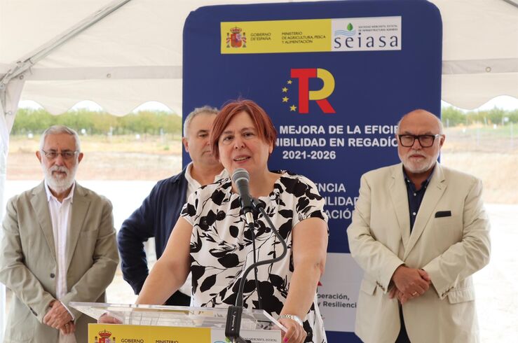 Ministerio Agricultura entrega obras que benefician a más de 500 regantes de Valdecañas 