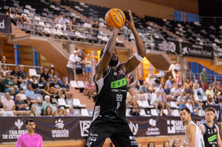 El IREN BCB cae con honores ante Toledo en su despedida de la Copa España