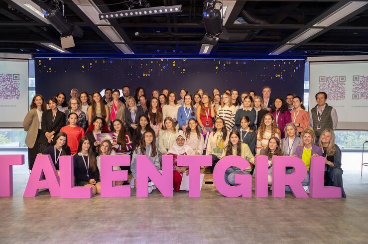 'STEM Talent Girl' despertará interés de estudiantes extremeñas por ciencia y tecnología