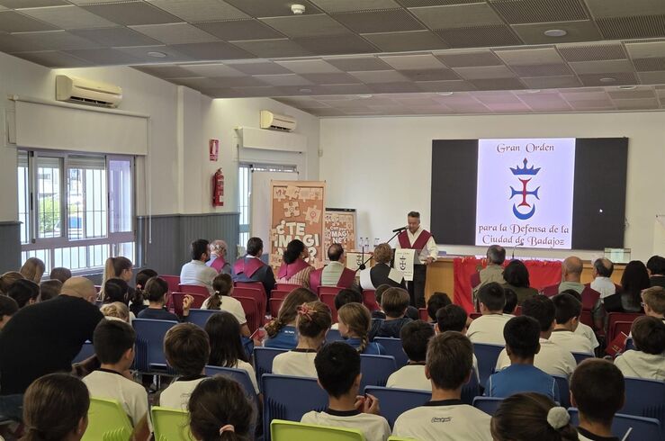 13 centros escolares, 5 de ellos nuevos, participan en Gran Orden para la Defensa Badajoz