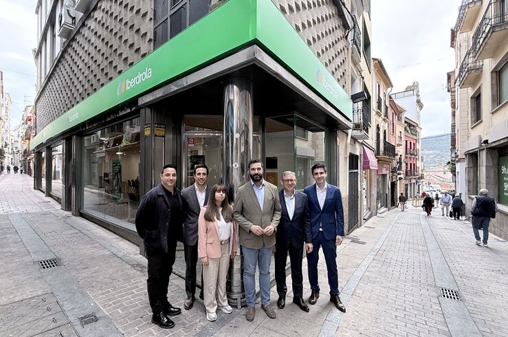 Iberdrola refuerza su atención presencial en Plasencia con una nueva oficina en el centro
