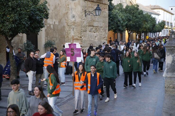 Un millar cordobeses inician la XXXI Peregrinación Diocesana de Jóvenes a Guadalupe