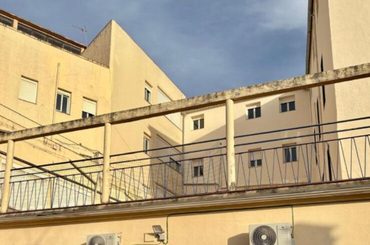 PSOE-Cáceres pide a Mateos que trabaje por municipalización recursos contra sinhogarismo