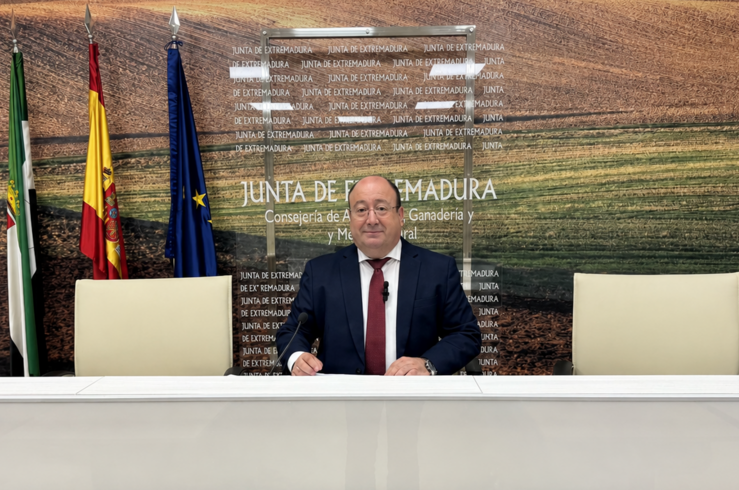 19,59 millones ayudas extraordinarias de Junta para la cereza, el cereal y la apicultura 