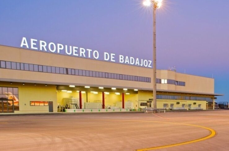 En febrero Gobierno aprobar la OSP para Aeropuerto Badajoz