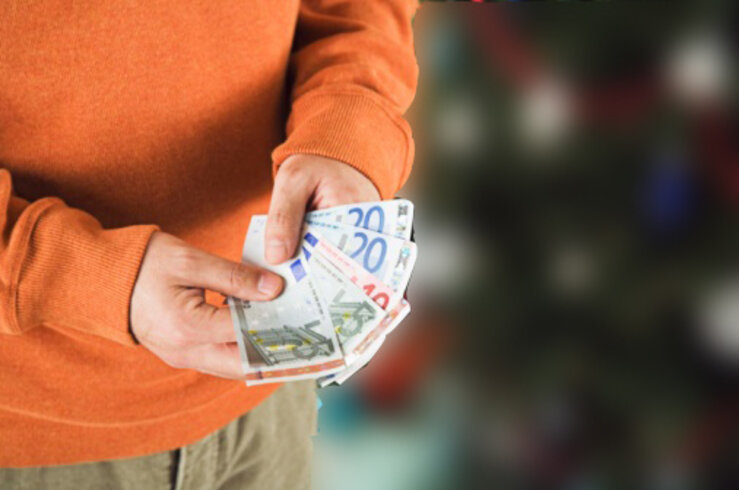 Salario anual bruto por trabajador fue de 23.254,40€ en Extremadura en 2025, un 3,23% más