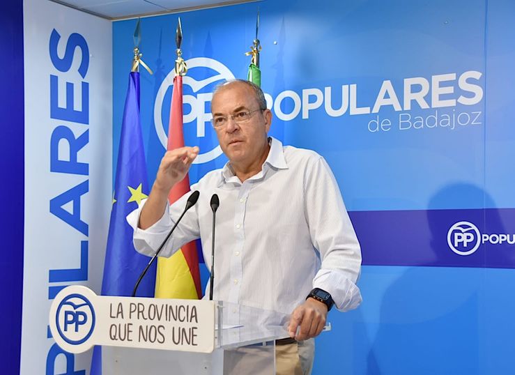 Monago critica que Vara no asista al foro de presidentes de la Espaa vaca 