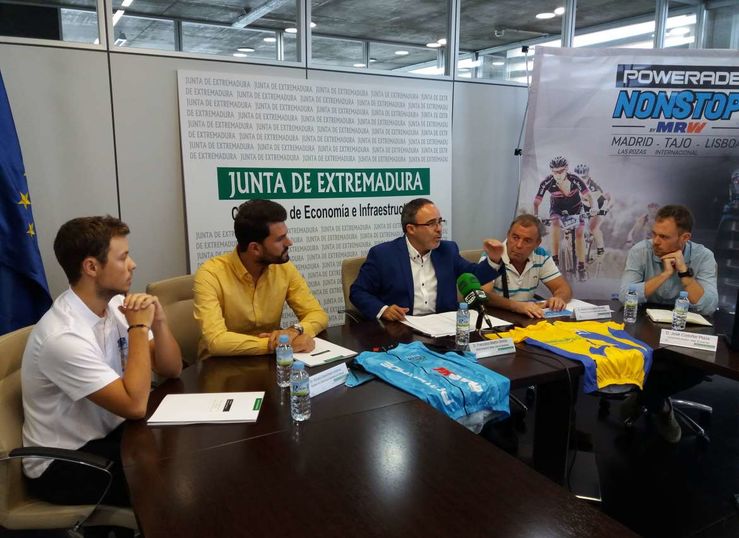 Extremadura destino de cicloturismo en la prueba Powerade MadridTajoInternacionalLisboa