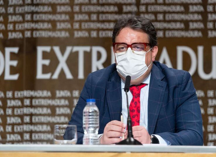 Extremadura descarta pedir ahora un toque de queda porque no se dan las circunstancias